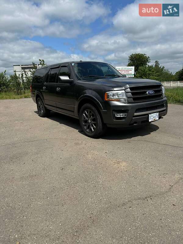 Внедорожник / Кроссовер Ford Expedition 2017 в Первомайске
