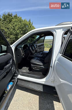 Внедорожник / Кроссовер Ford Expedition 2019 в 