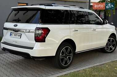 Внедорожник / Кроссовер Ford Expedition 2021 в 