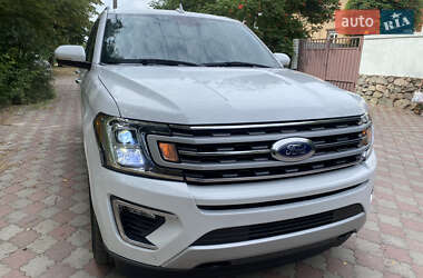 Внедорожник / Кроссовер Ford Expedition 2019 в 