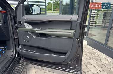Позашляховик / Кросовер Ford Expedition 2022 в 