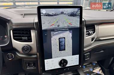 Позашляховик / Кросовер Ford Expedition 2022 в 