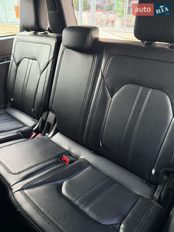 Внедорожник / Кроссовер Ford Expedition 2019 в Хмельницком