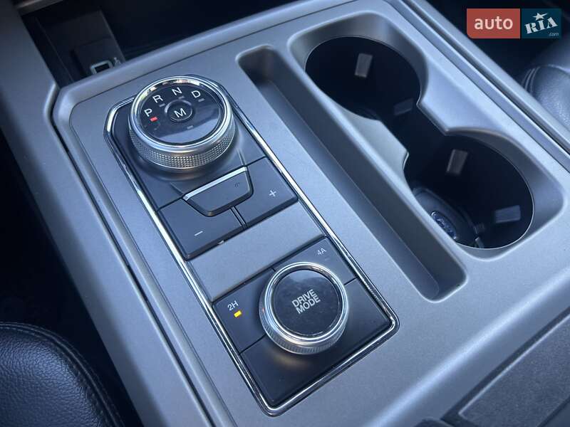 Внедорожник / Кроссовер Ford Expedition 2019 в Ровно