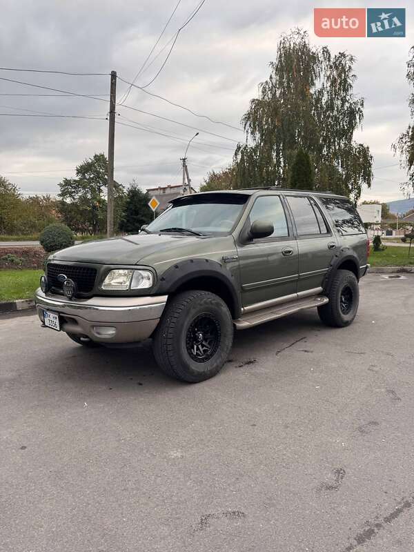 Внедорожник / Кроссовер Ford Expedition 2000 в Виноградове