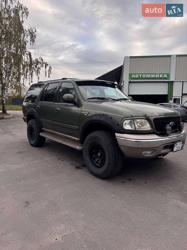Внедорожник / Кроссовер Ford Expedition 2000 в Виноградове
