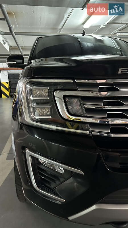 Позашляховик / Кросовер Ford Expedition 2018 в Дніпрі