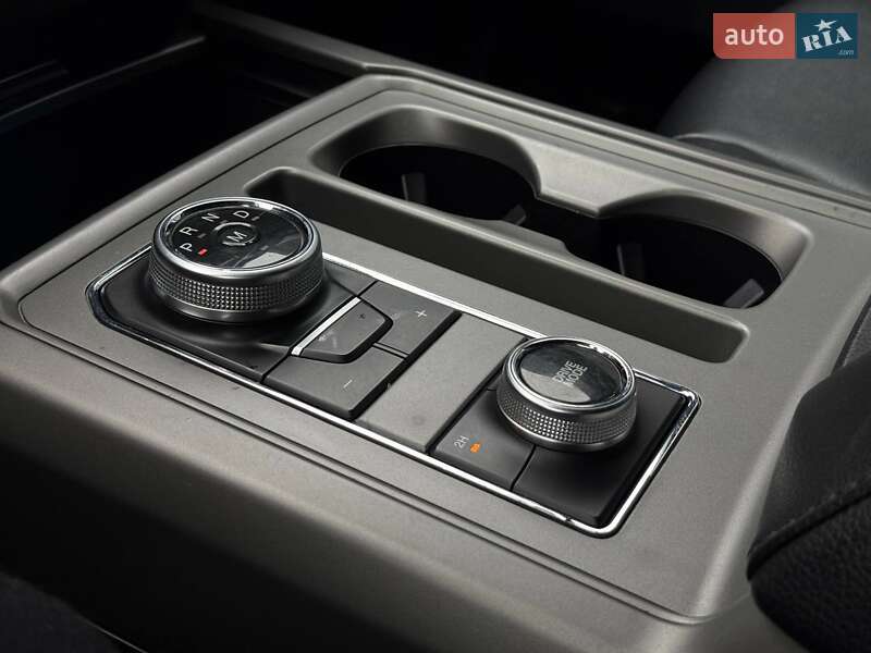 Позашляховик / Кросовер Ford Expedition 2019 в Рівному