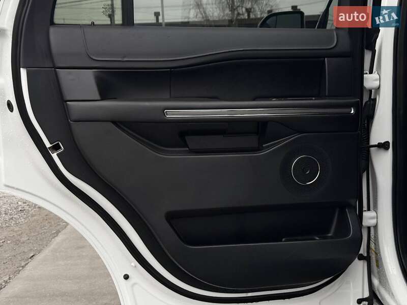 Позашляховик / Кросовер Ford Expedition 2019 в Рівному