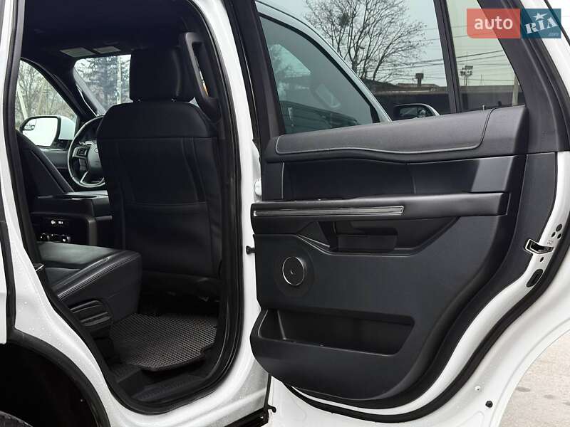 Позашляховик / Кросовер Ford Expedition 2019 в Рівному