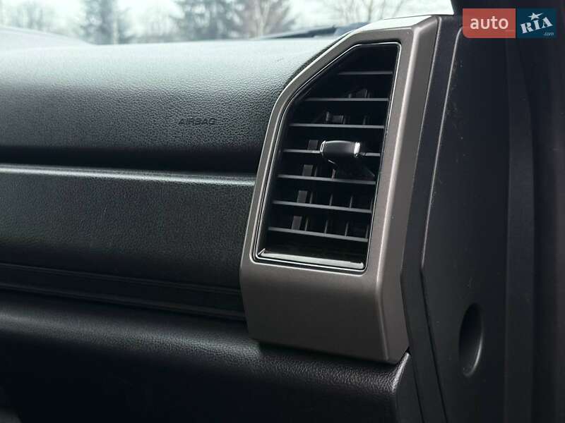 Позашляховик / Кросовер Ford Expedition 2019 в Рівному