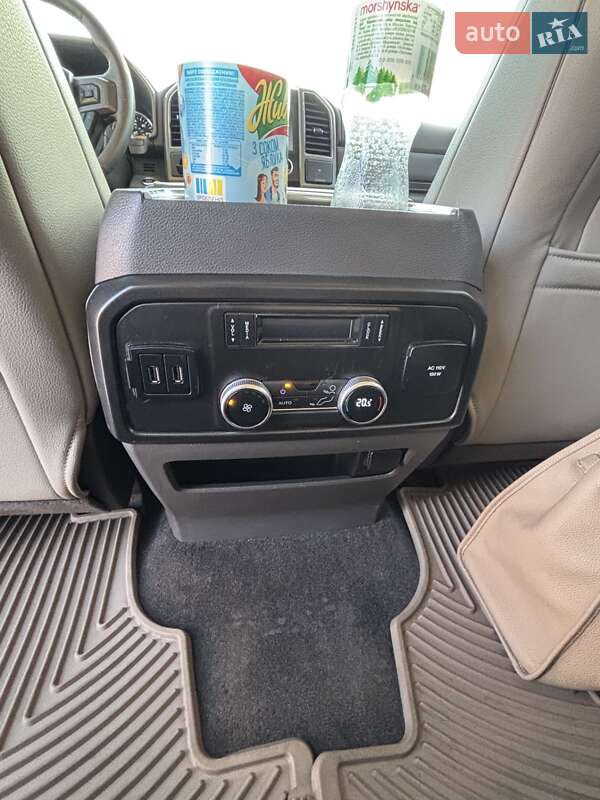 Позашляховик / Кросовер Ford Expedition 2018 в Львові