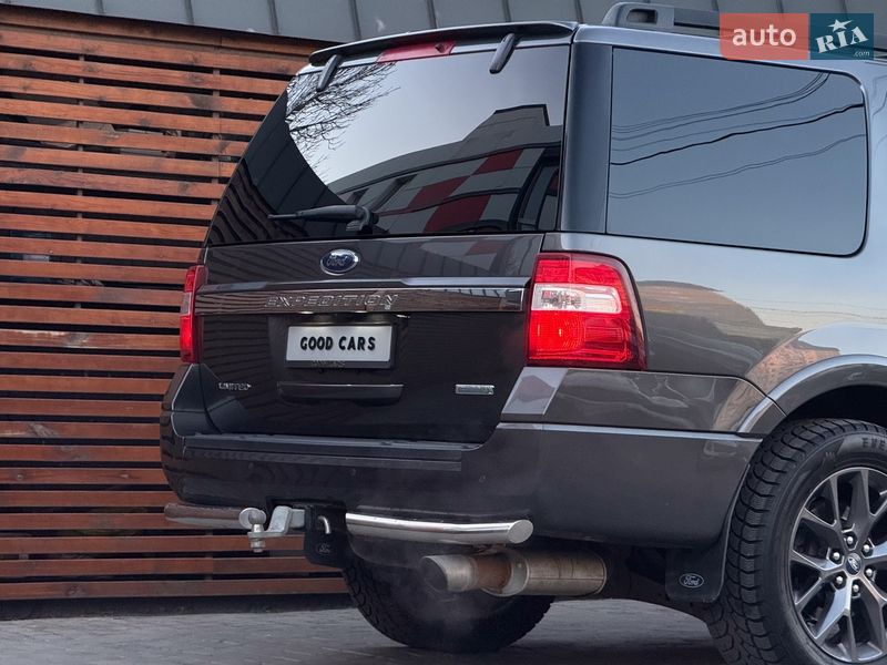 Позашляховик / Кросовер Ford Expedition 2017 в Одесі