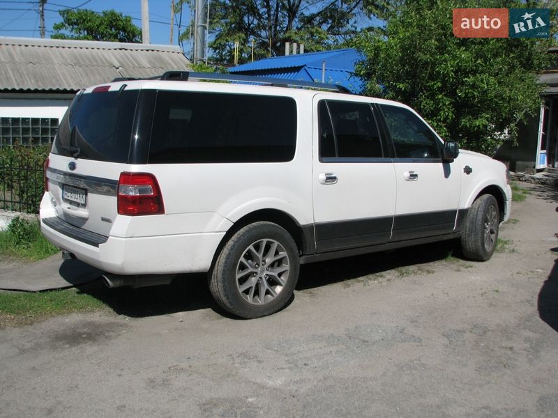 Внедорожник / Кроссовер Ford Expedition 2016 в Днепре
