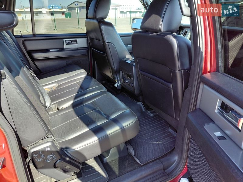 Внедорожник / Кроссовер Ford Expedition 2016 в Киеве