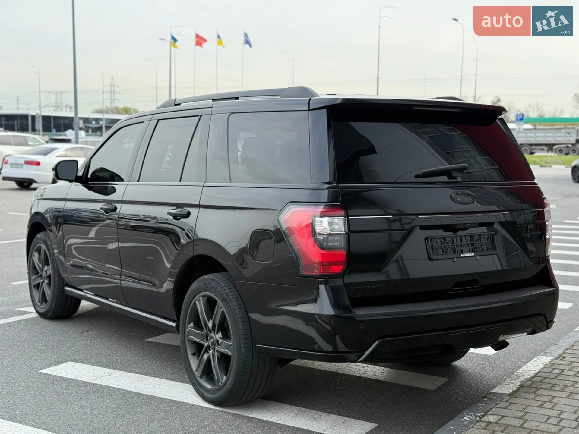 2019 Ford Expedition - мініатюра 8