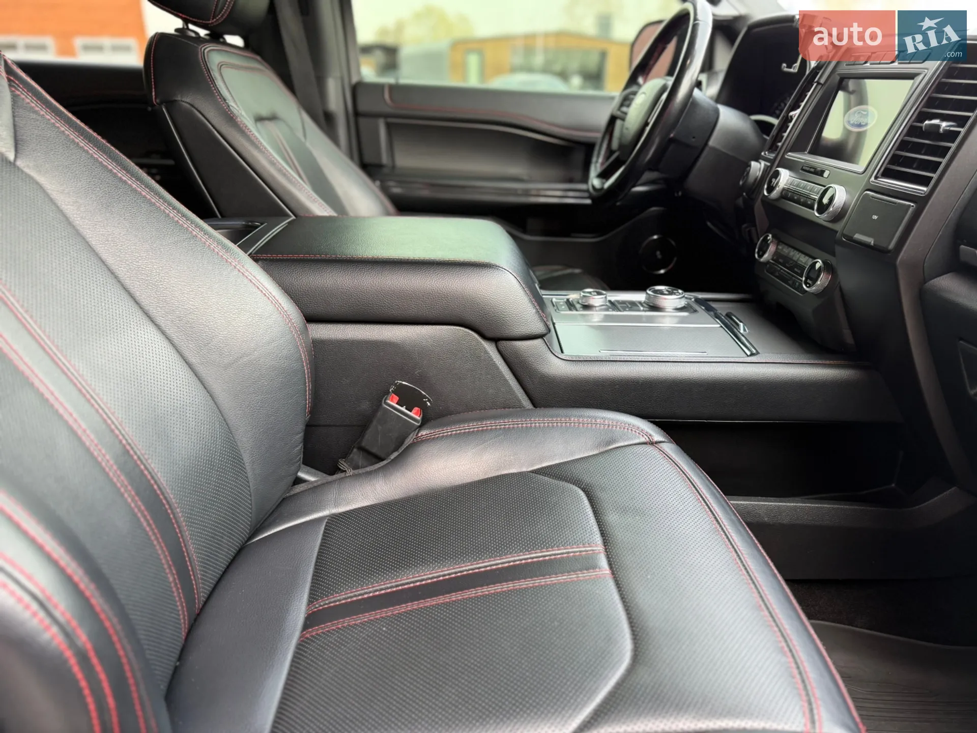 2019 Ford Expedition - мініатюра 13