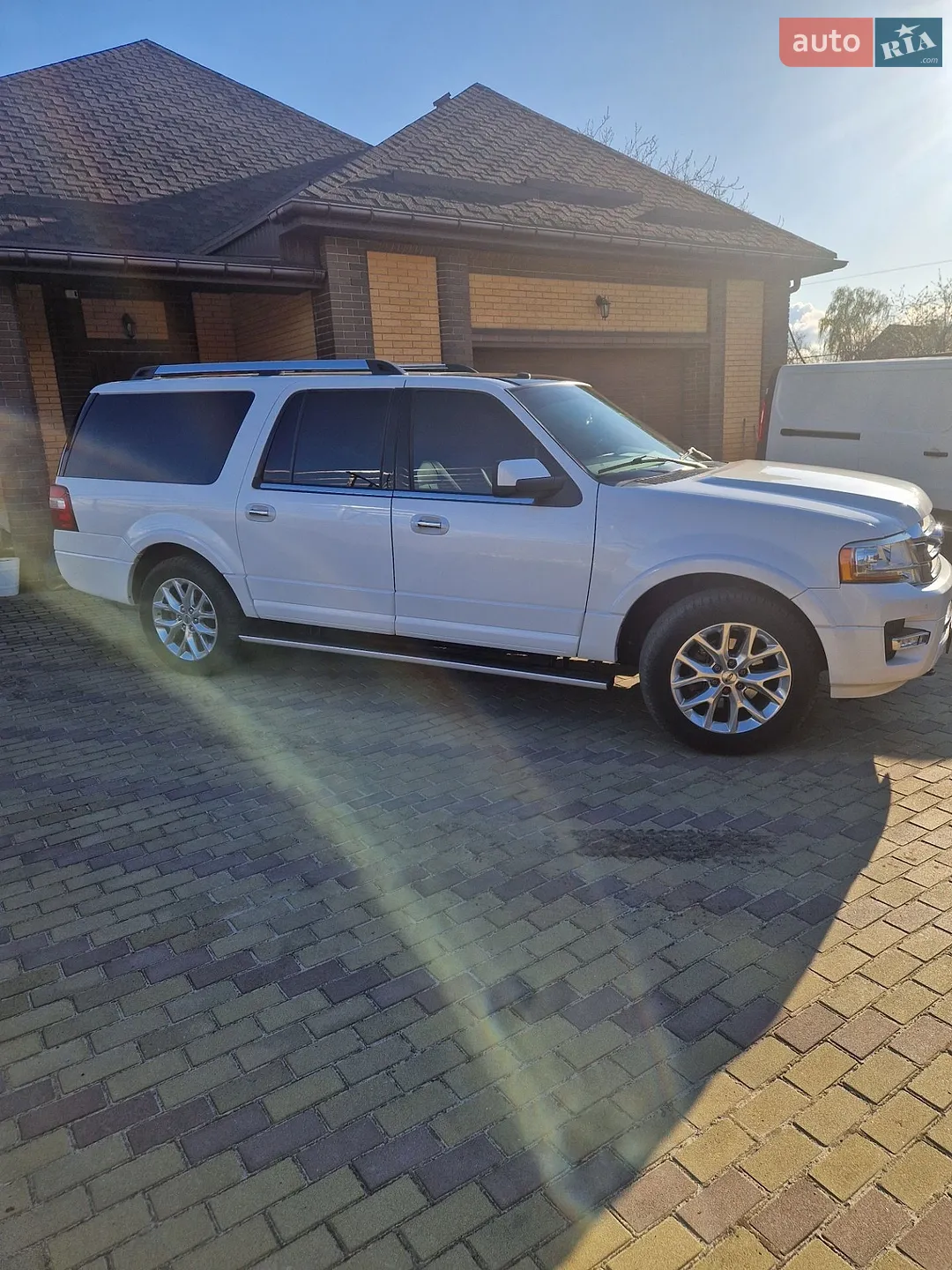 2015 Ford Expedition - мініатюра 2