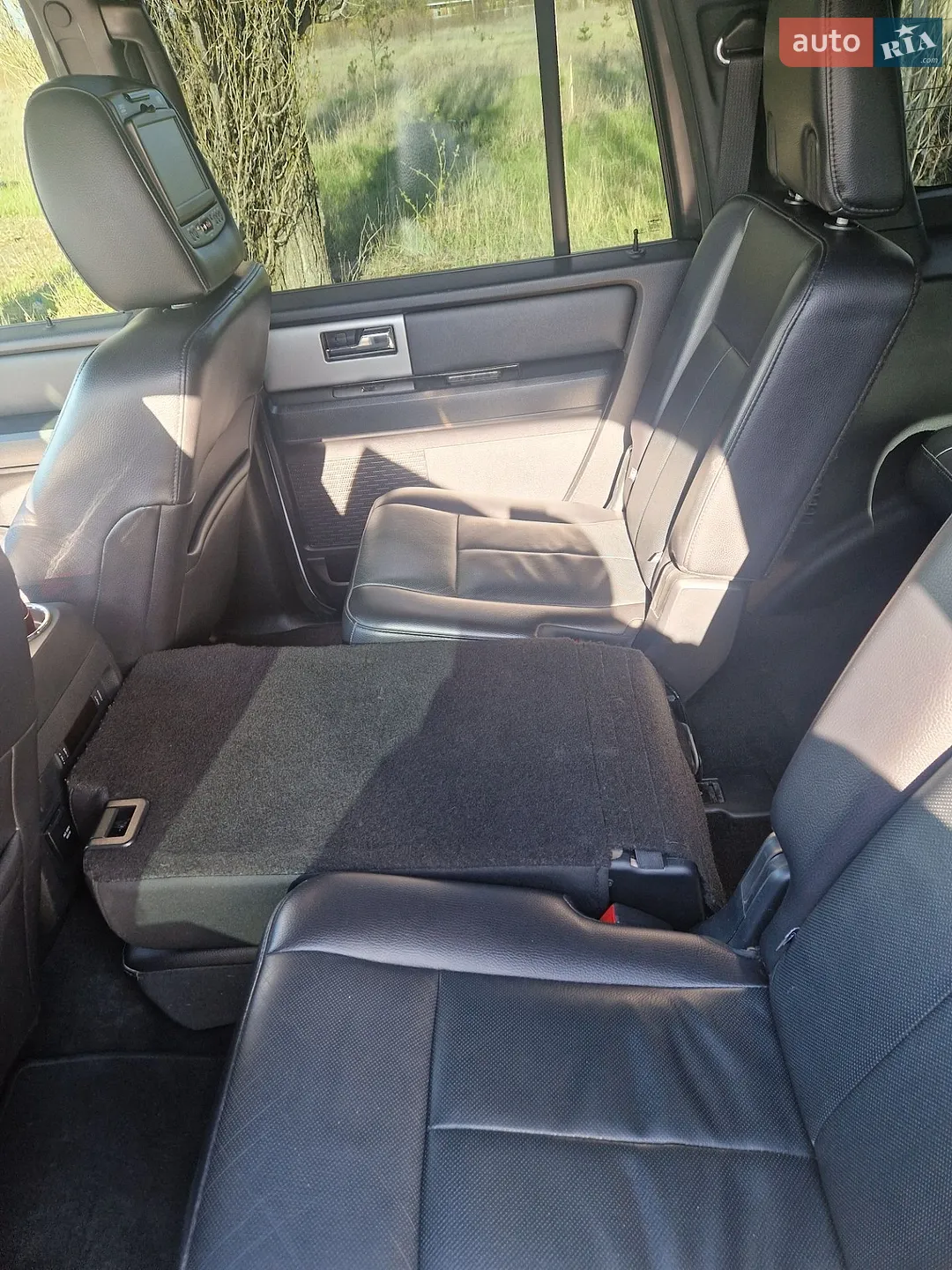 2015 Ford Expedition - мініатюра 25