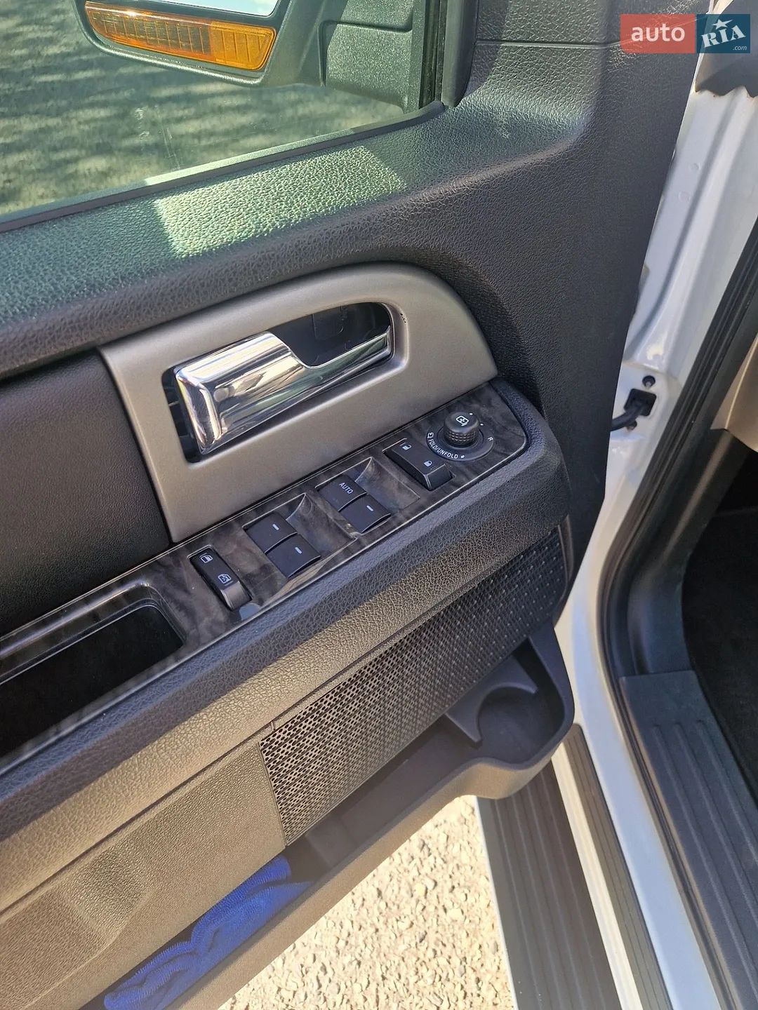 2015 Ford Expedition - мініатюра 31