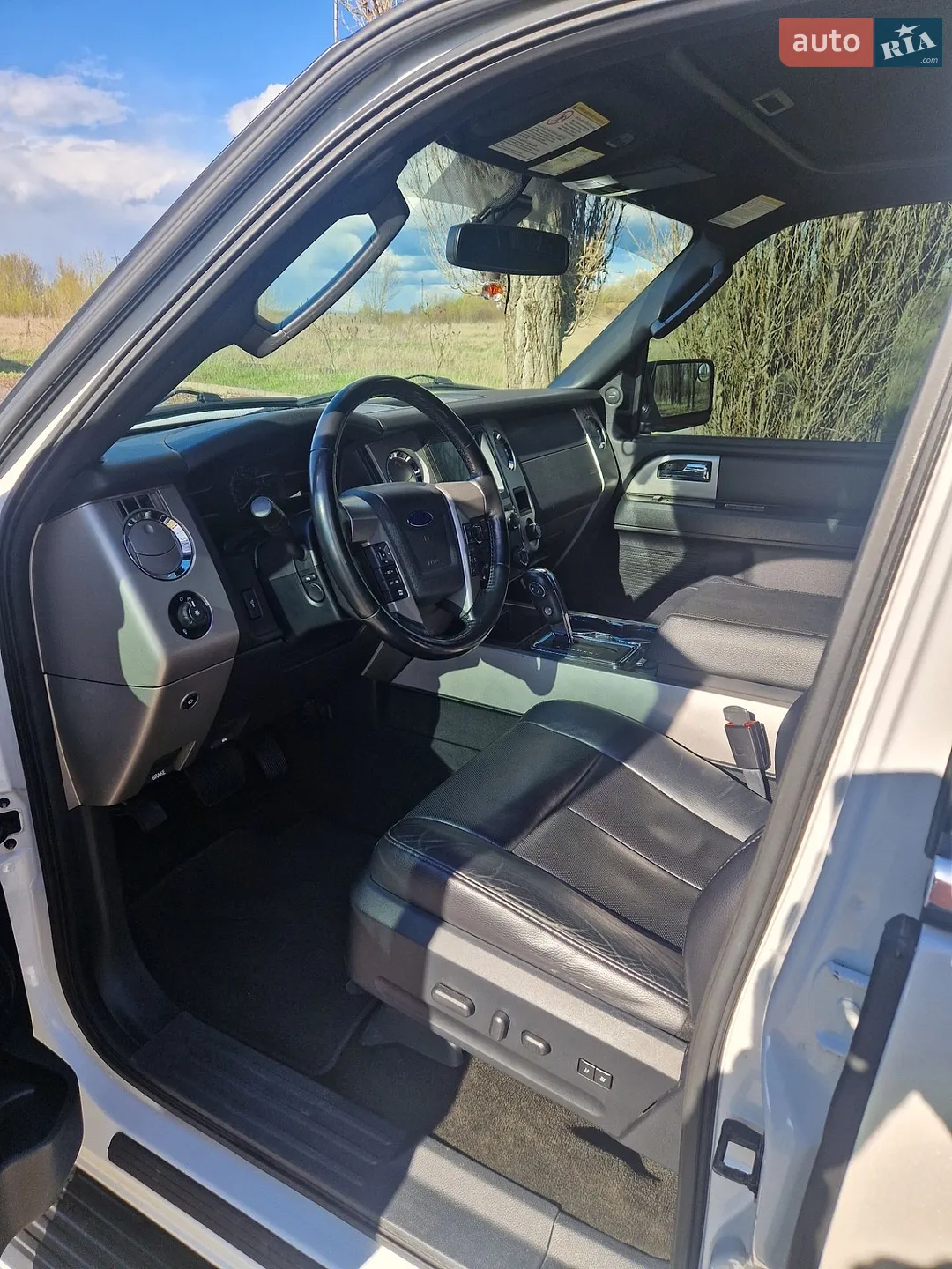 2015 Ford Expedition - мініатюра 33