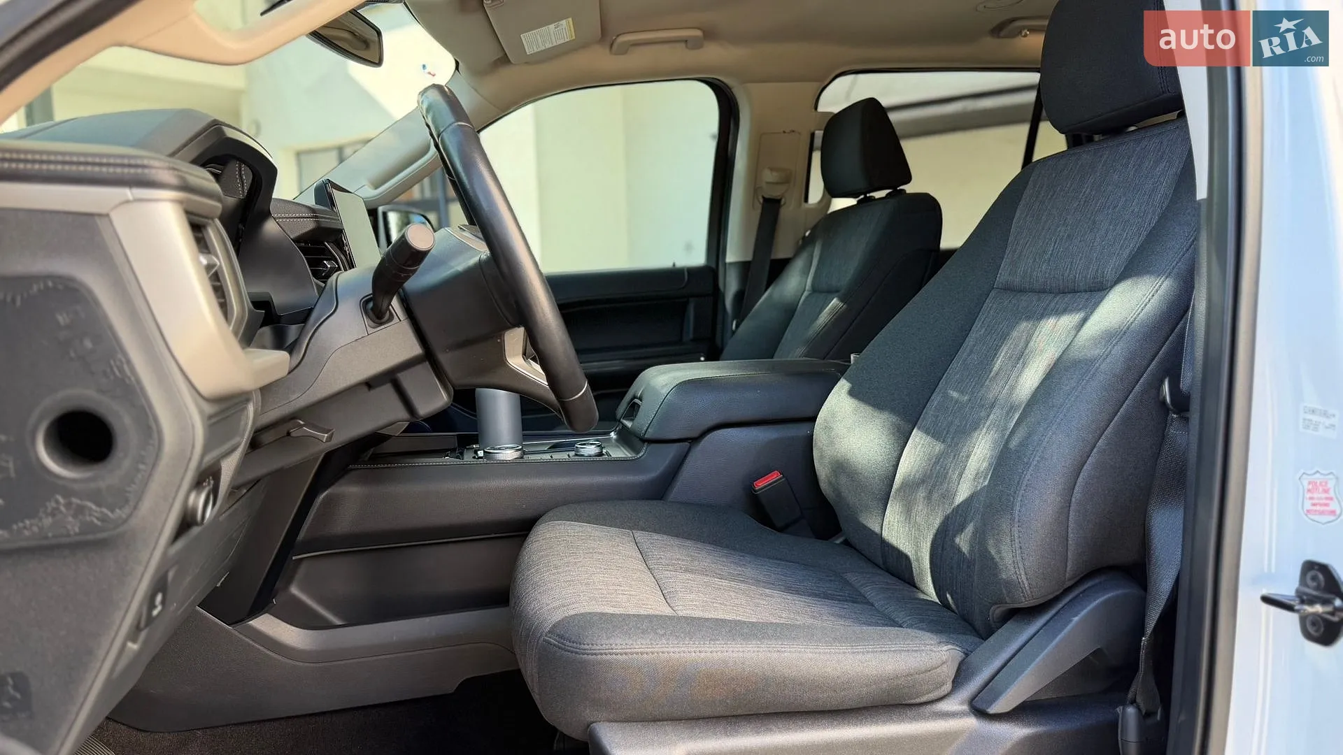 2023 Ford Expedition - мініатюра 27