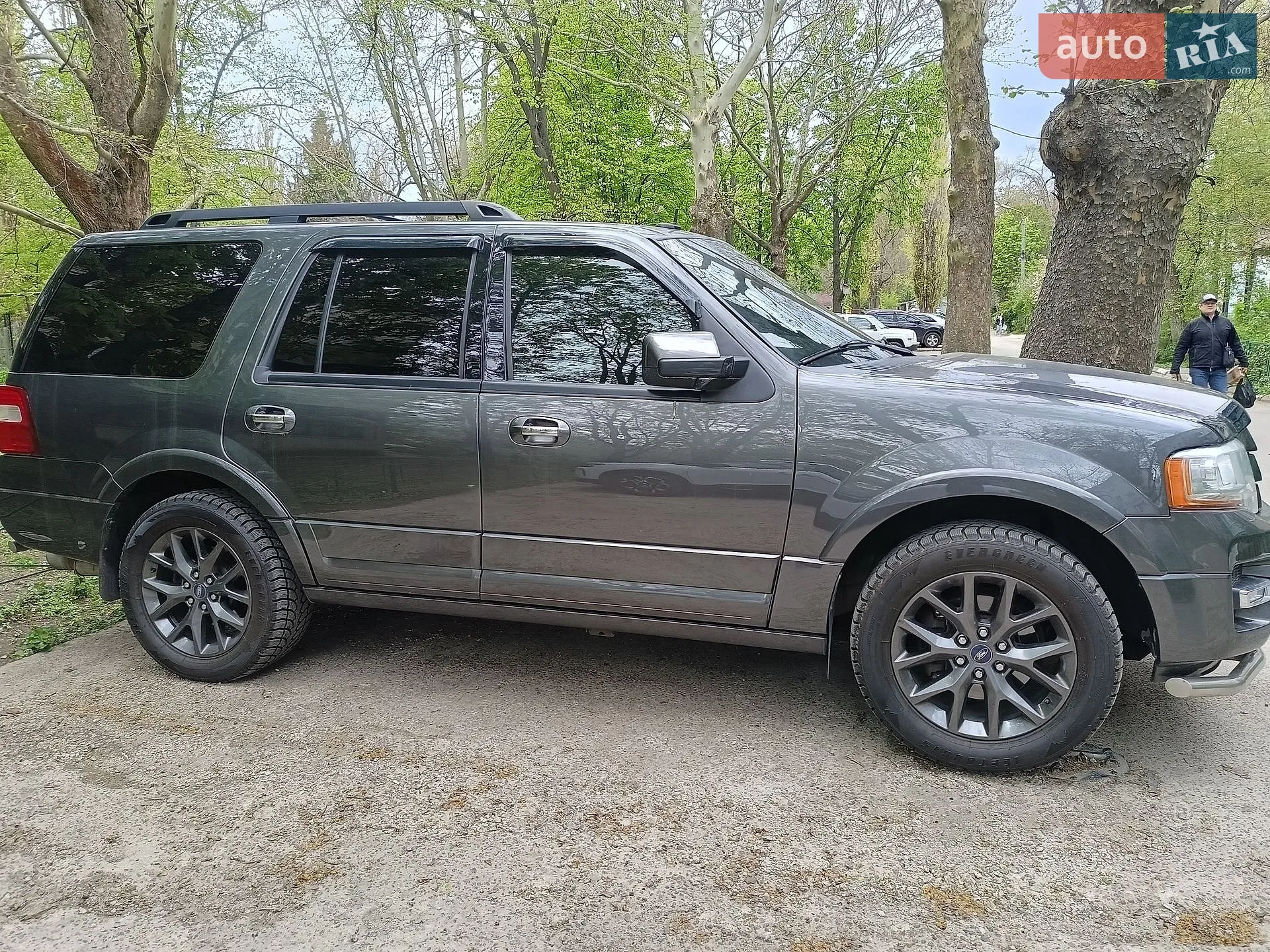 2017 Ford Expedition - мініатюра 2