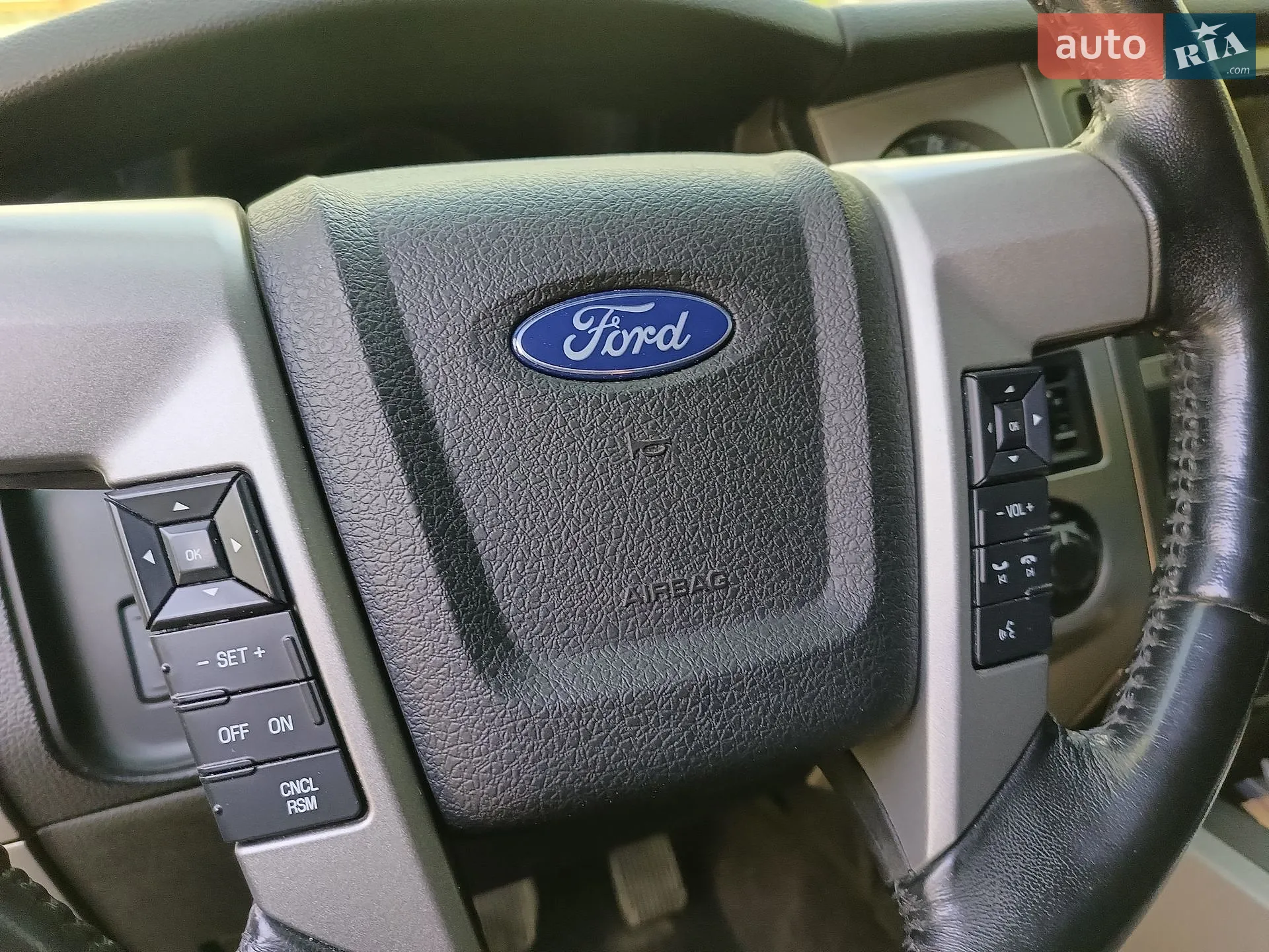 2017 Ford Expedition - мініатюра 22