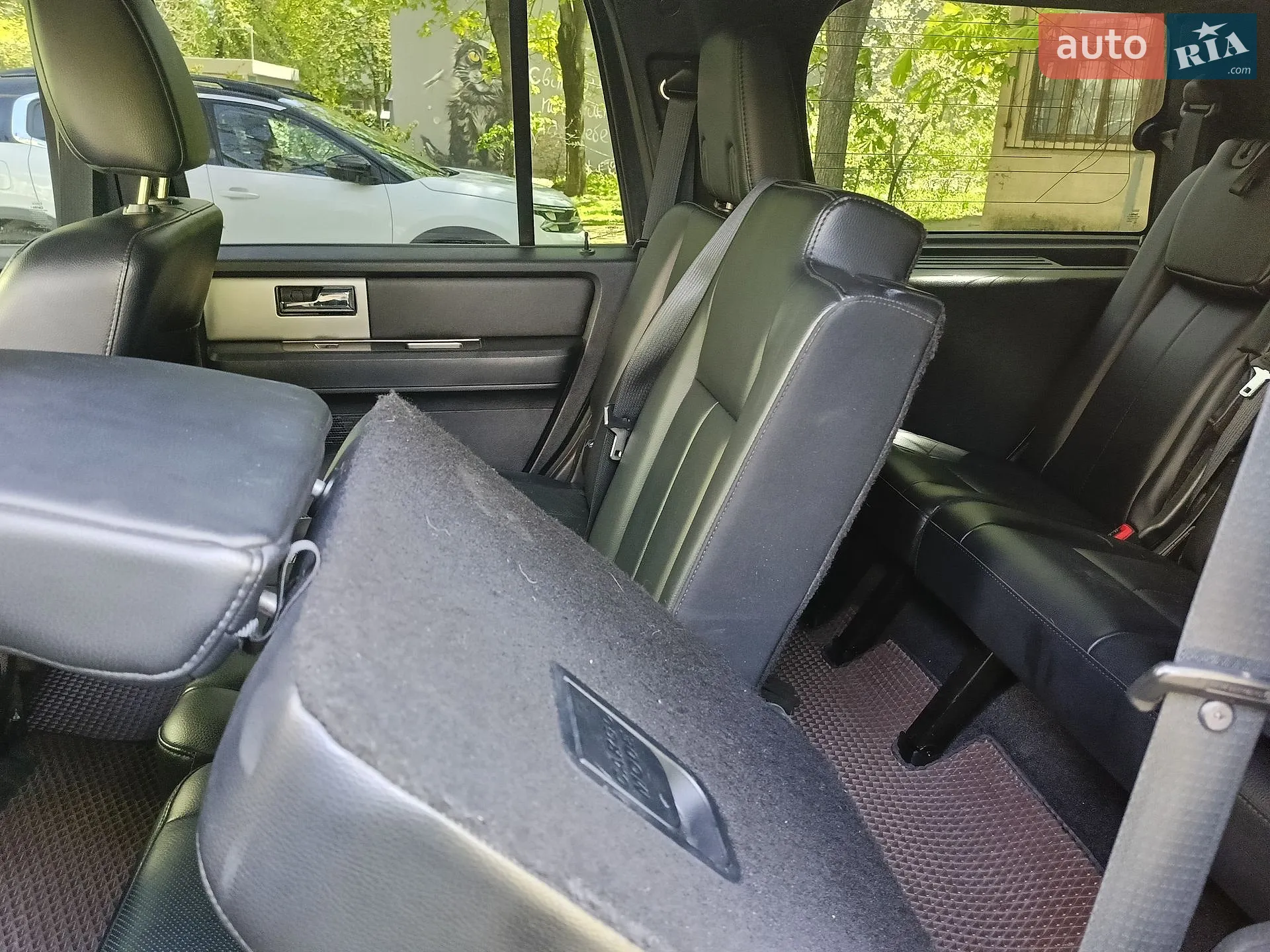 2017 Ford Expedition - мініатюра 29