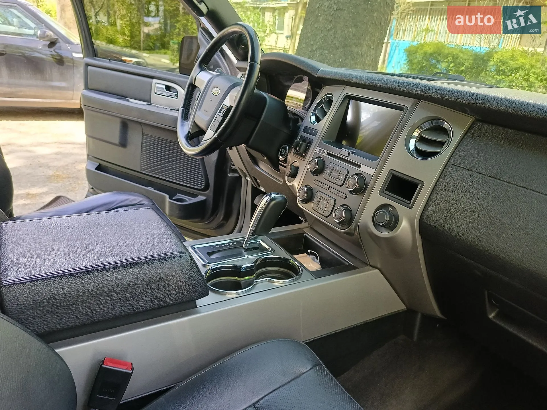 2017 Ford Expedition - мініатюра 31