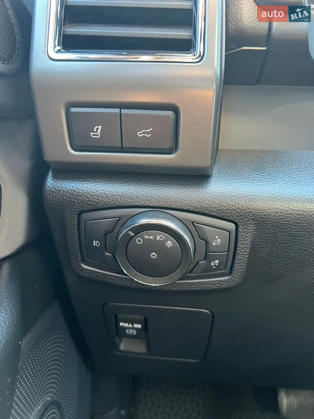 2021 Ford Expedition - мініатюра 22