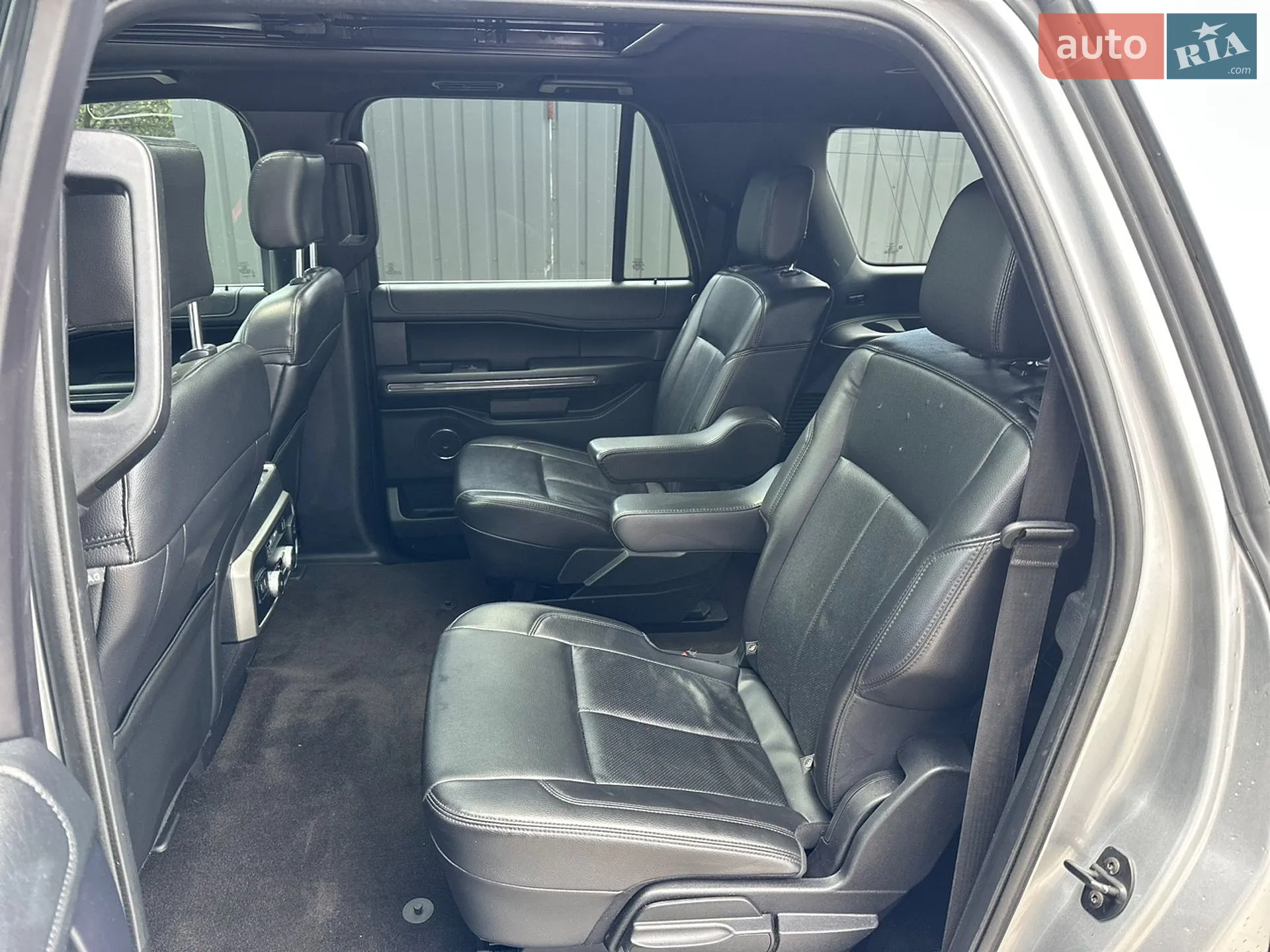 2020 Ford Expedition - мініатюра 35