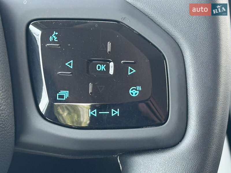 Позашляховик / Кросовер Ford Explorer EV 2024 в Дніпрі