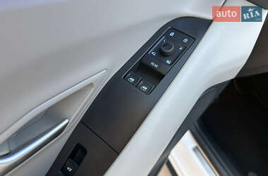 Внедорожник / Кроссовер Ford Explorer EV 2024 в 