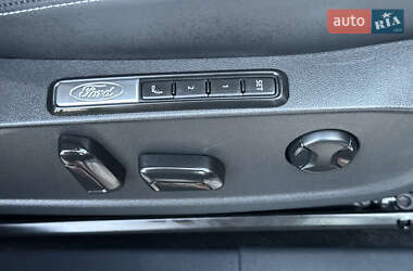 Внедорожник / Кроссовер Ford Explorer EV 2024 в 