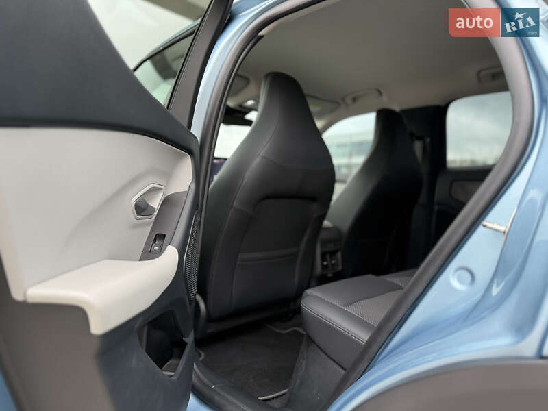 Позашляховик / Кросовер Ford Explorer EV 2025 в Хмельницькому фото 37 Позашляховик / Кросовер Ford Explorer EV 2025 в Хмельницькому