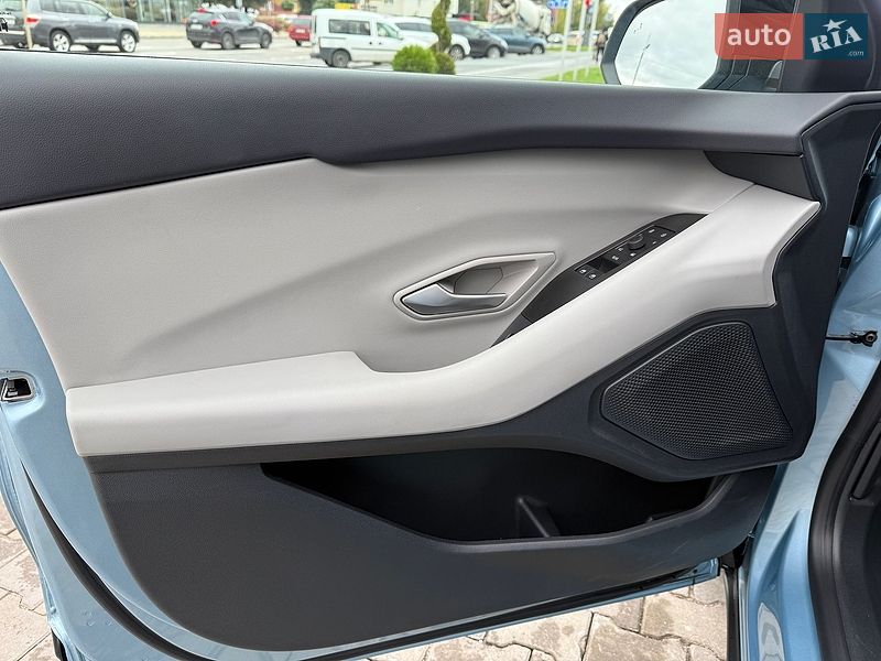 Внедорожник / Кроссовер Ford Explorer EV 2025 в Хмельницком