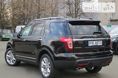 Внедорожник / Кроссовер Ford Explorer 2014 в Киеве