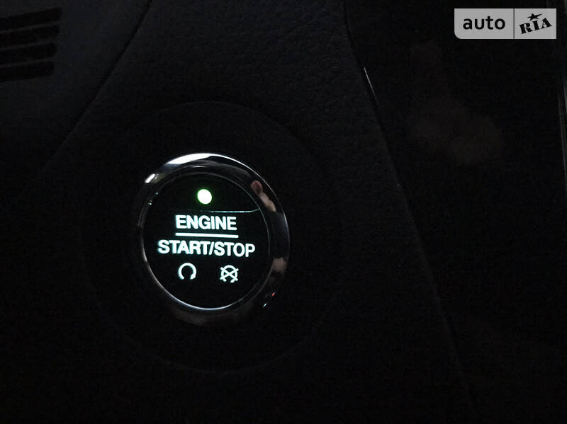 Позашляховик / Кросовер Ford Explorer 2017 в Києві