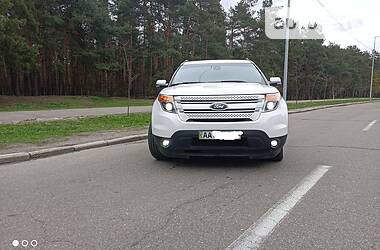 Позашляховик / Кросовер Ford Explorer 2014 в Києві