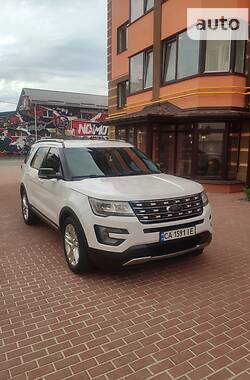 Позашляховик / Кросовер Ford Explorer 2016 в Києві