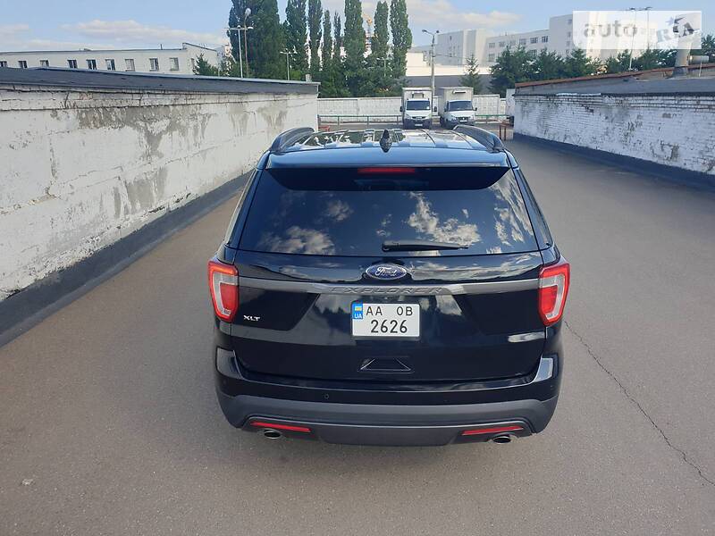 Позашляховик / Кросовер Ford Explorer 2016 в Києві