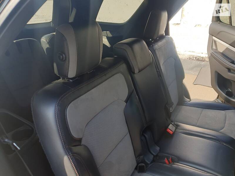 Позашляховик / Кросовер Ford Explorer 2016 в Києві