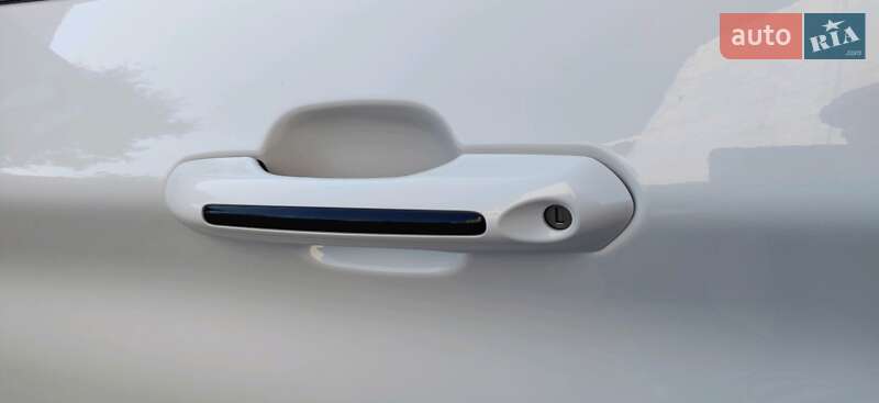 Внедорожник / Кроссовер Ford Explorer 2020 в Харькове