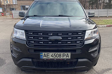 Позашляховик / Кросовер Ford Explorer 2016 в Кривому Розі