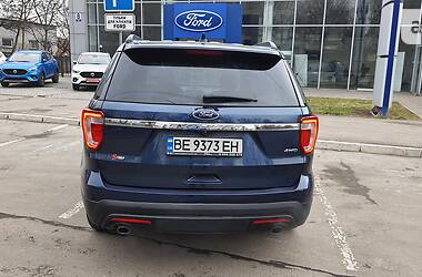 Позашляховик / Кросовер Ford Explorer 2017 в Запоріжжі