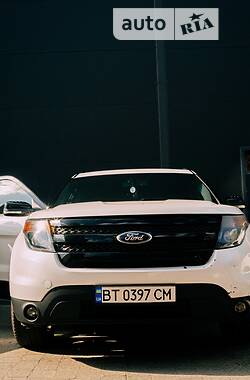 Внедорожник / Кроссовер Ford Explorer 2013 в Ровно