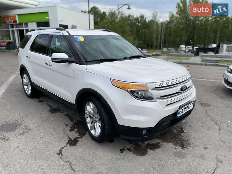 Позашляховик / Кросовер Ford Explorer 2013 в Києві
