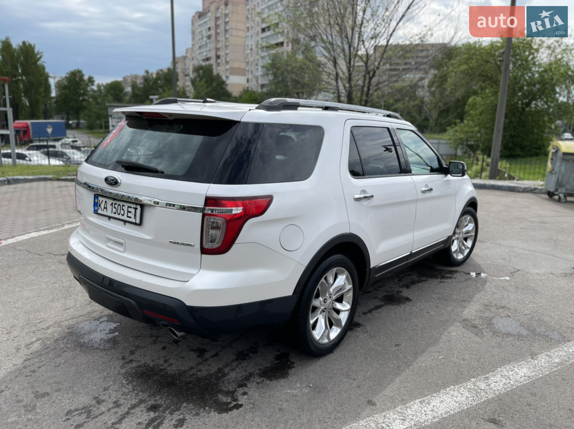 2013 Ford Explorer - мініатюра 3