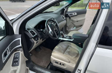Позашляховик / Кросовер Ford Explorer 2013 в Києві